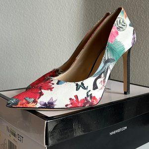 NINE WEST TATIANA FLORAL PUMPS